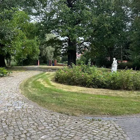 Romantisches Sm-schloss Calberwisch *
